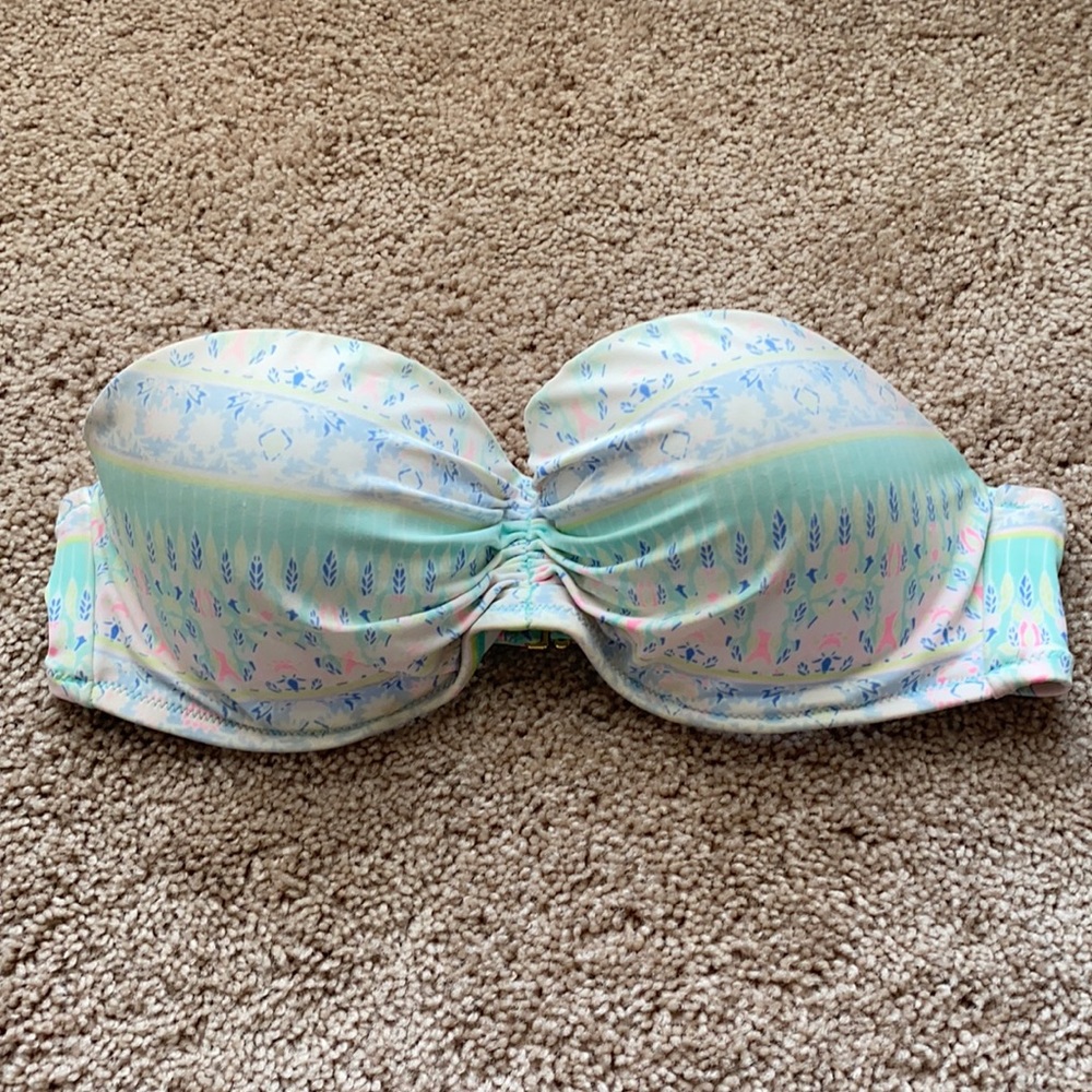 Victoria’s Secret Bandeau Swim Top 36C